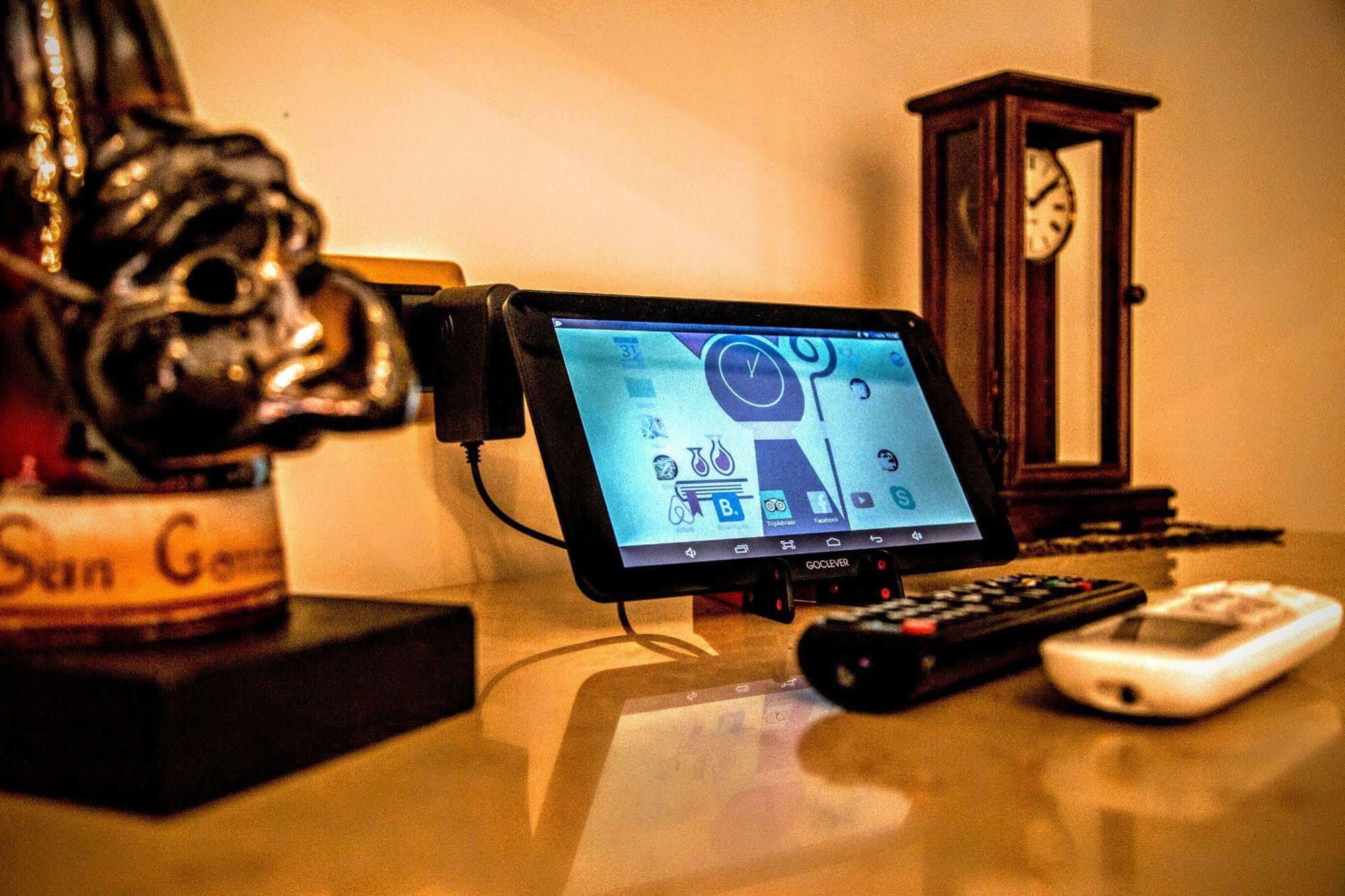 نابولي San Gennaro B&B المظهر الخارجي الصورة