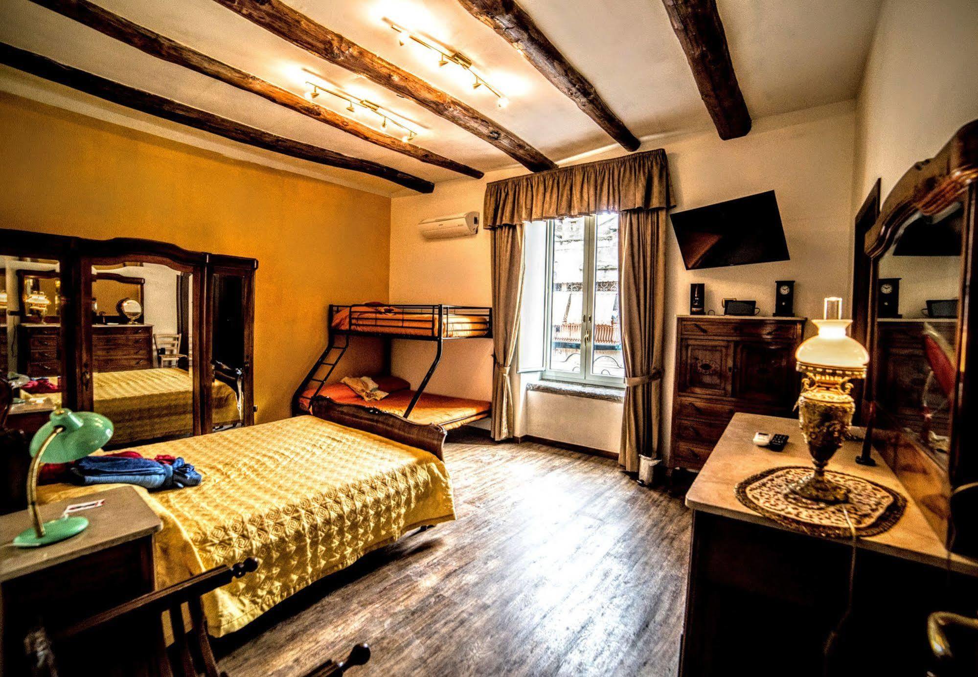 نابولي San Gennaro B&B المظهر الخارجي الصورة